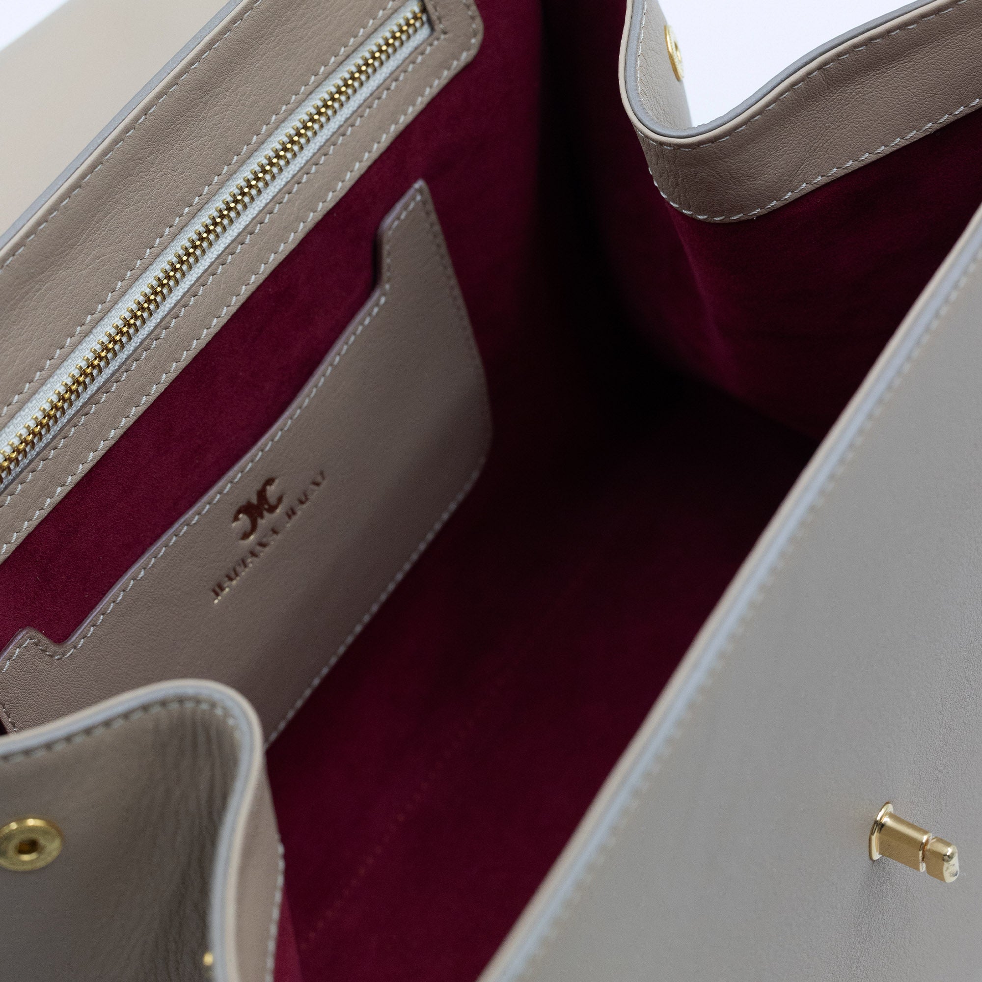 Paget Studs with crystal lock