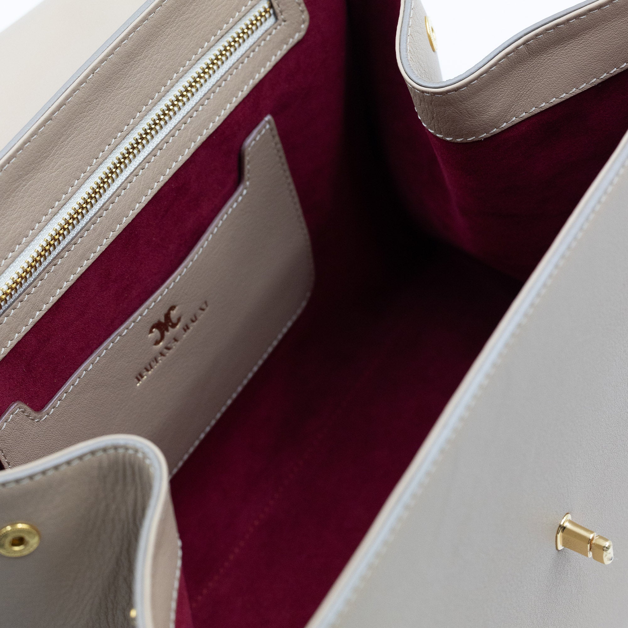 Paget BB with gold lock