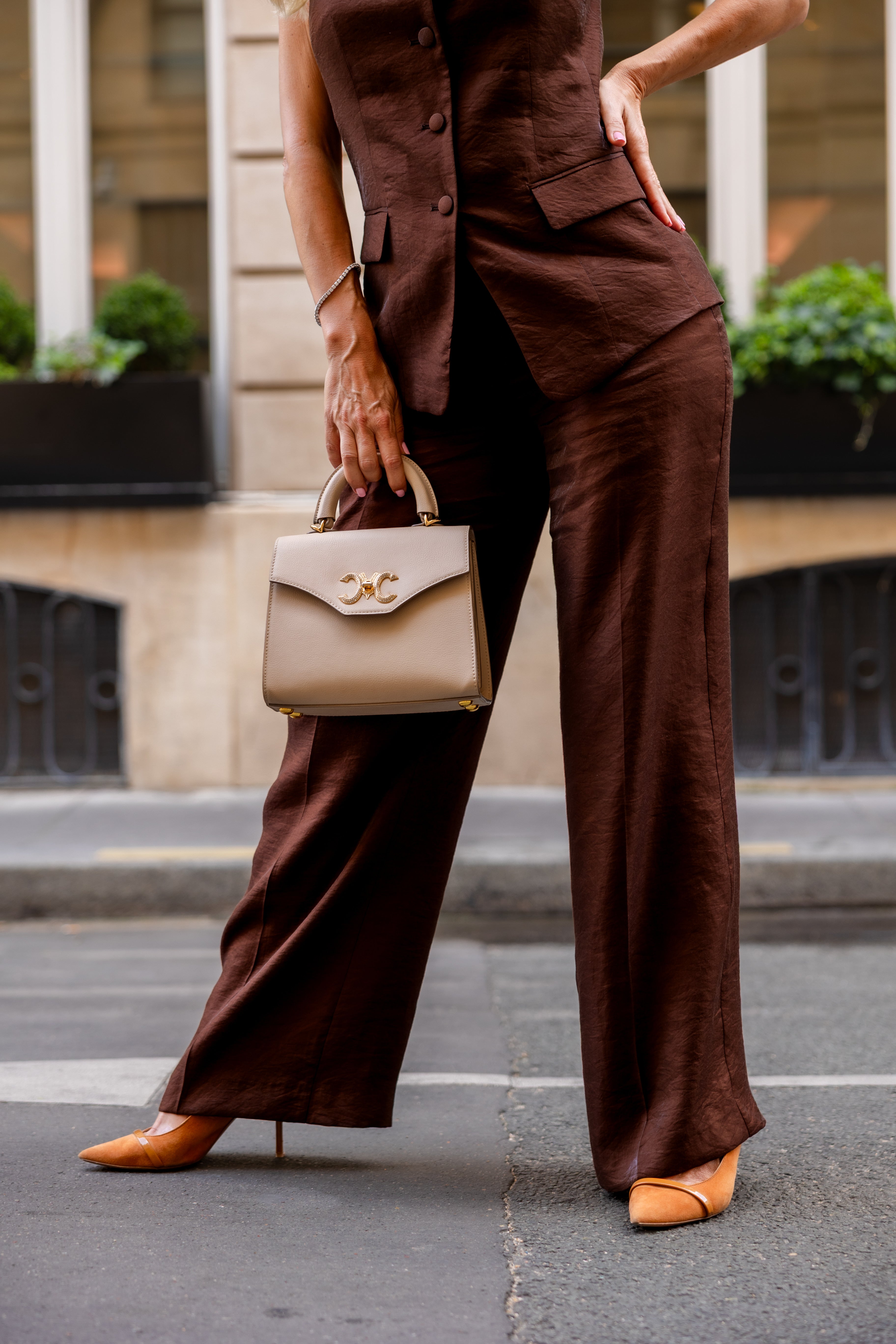 Renen BB Vegan Grape Skin Handbag with Gold Lock