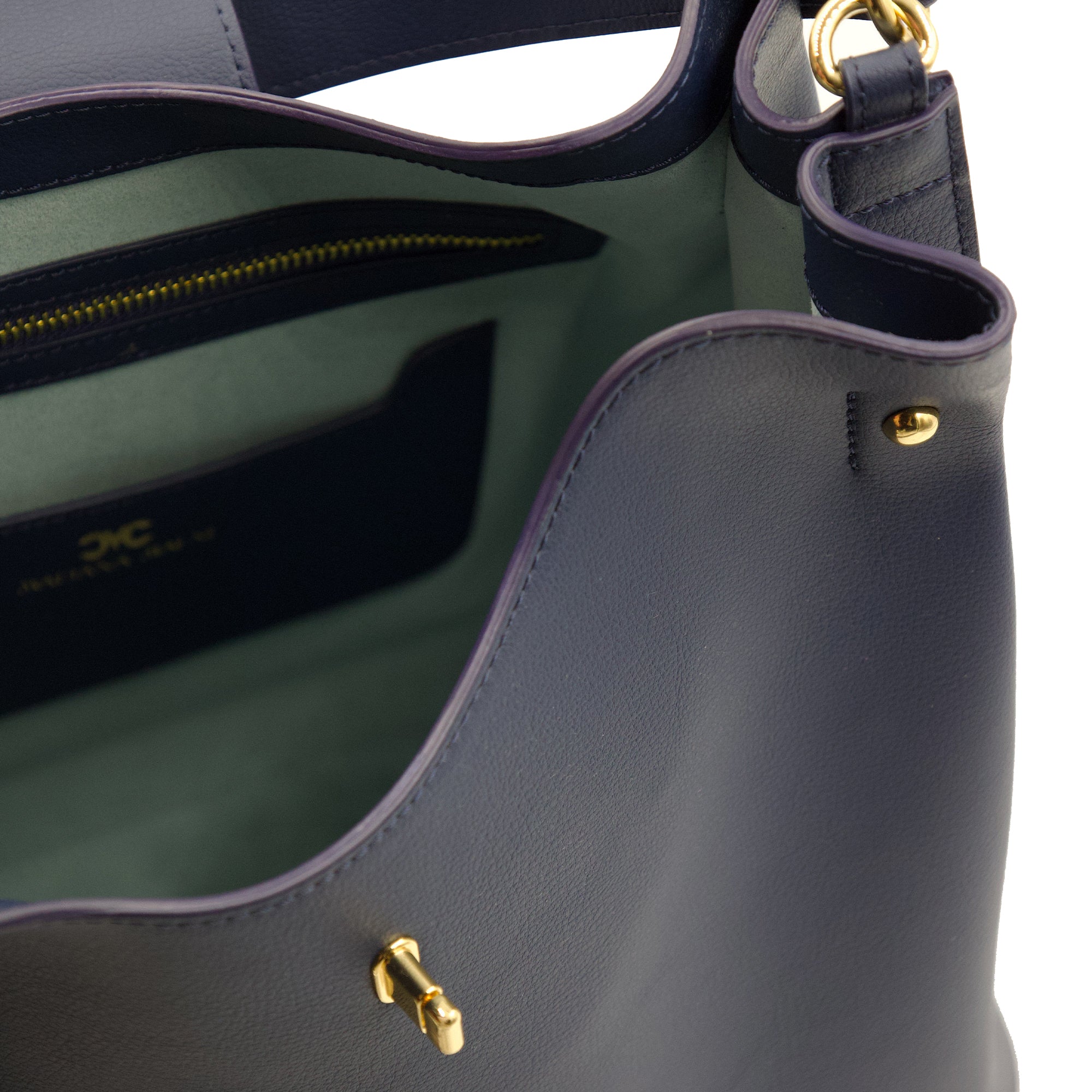 Pomana BB with gold lock